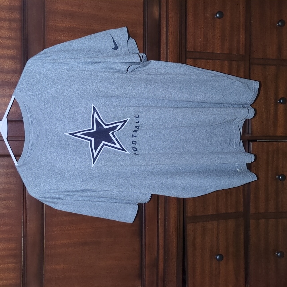 Nike Gray Dri-FIT NFL Onfield Apparel Short Sleeve Tee / Dallas Cowboys T-shirt